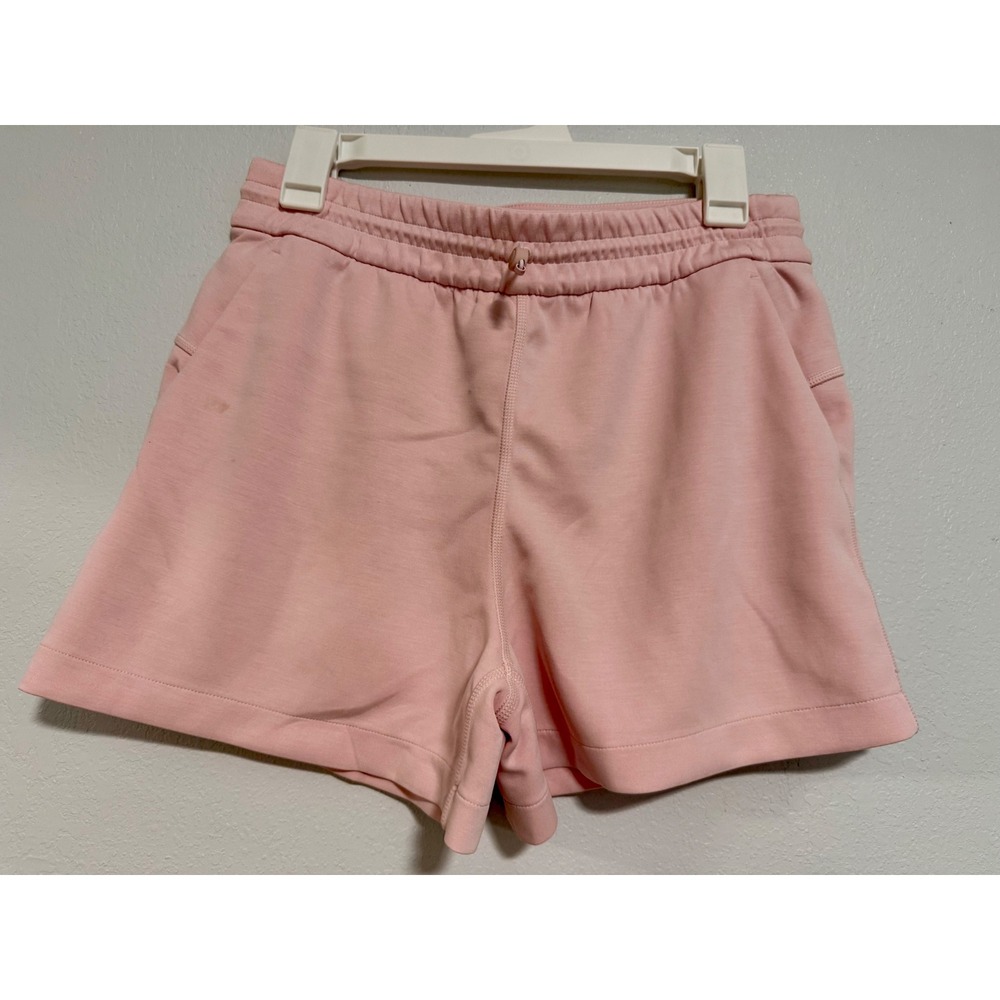 Lululemon Softstreme High-Rise‎ Short 8 Pink Good 4 Inch Inseam Loungewear